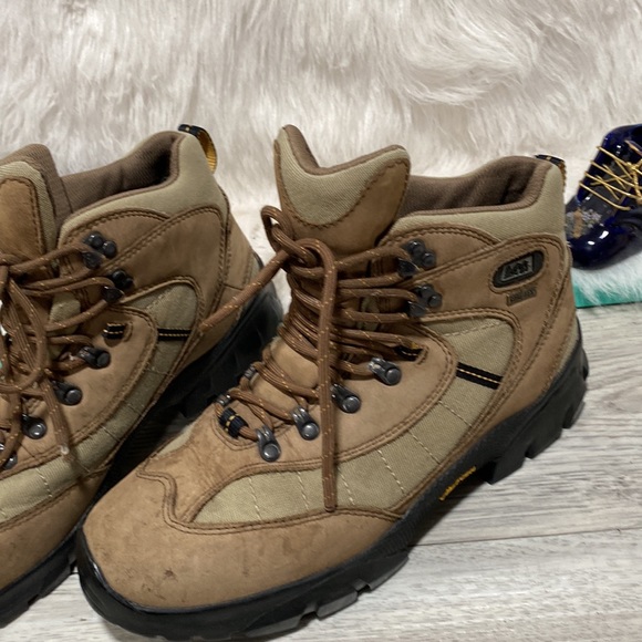 REI Shoes Rei Monarch Mens Goretex Vibram Hiking Boots Size 9